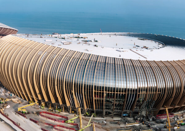 Sports Facility-hadid-architects-nears-completion-of-greater-bay-sports-centre-in-guangzhou-china_3